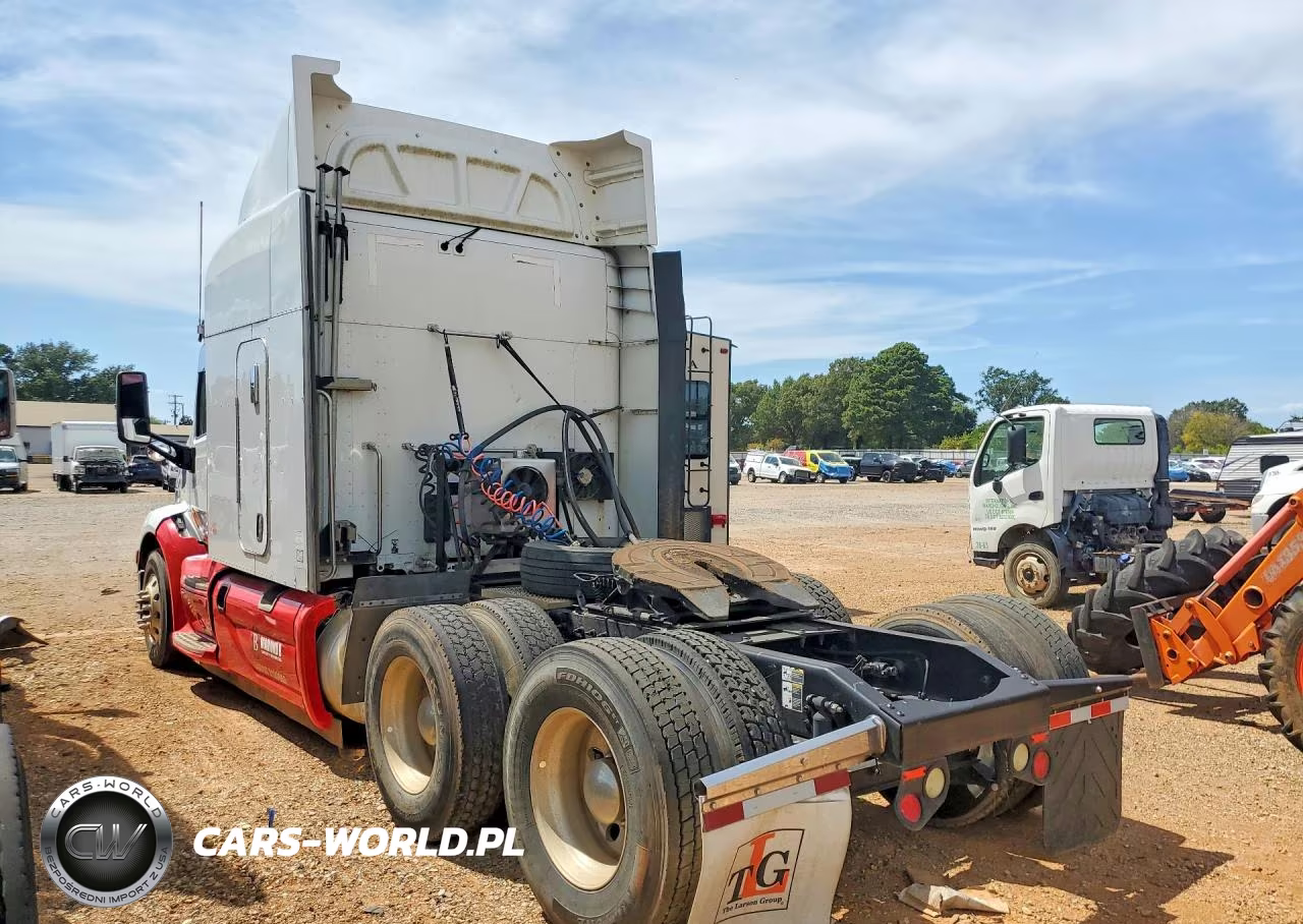 2016 Peterbilt 579 Semi Truck VIN:1XPBDP9X7GD324053 - 2