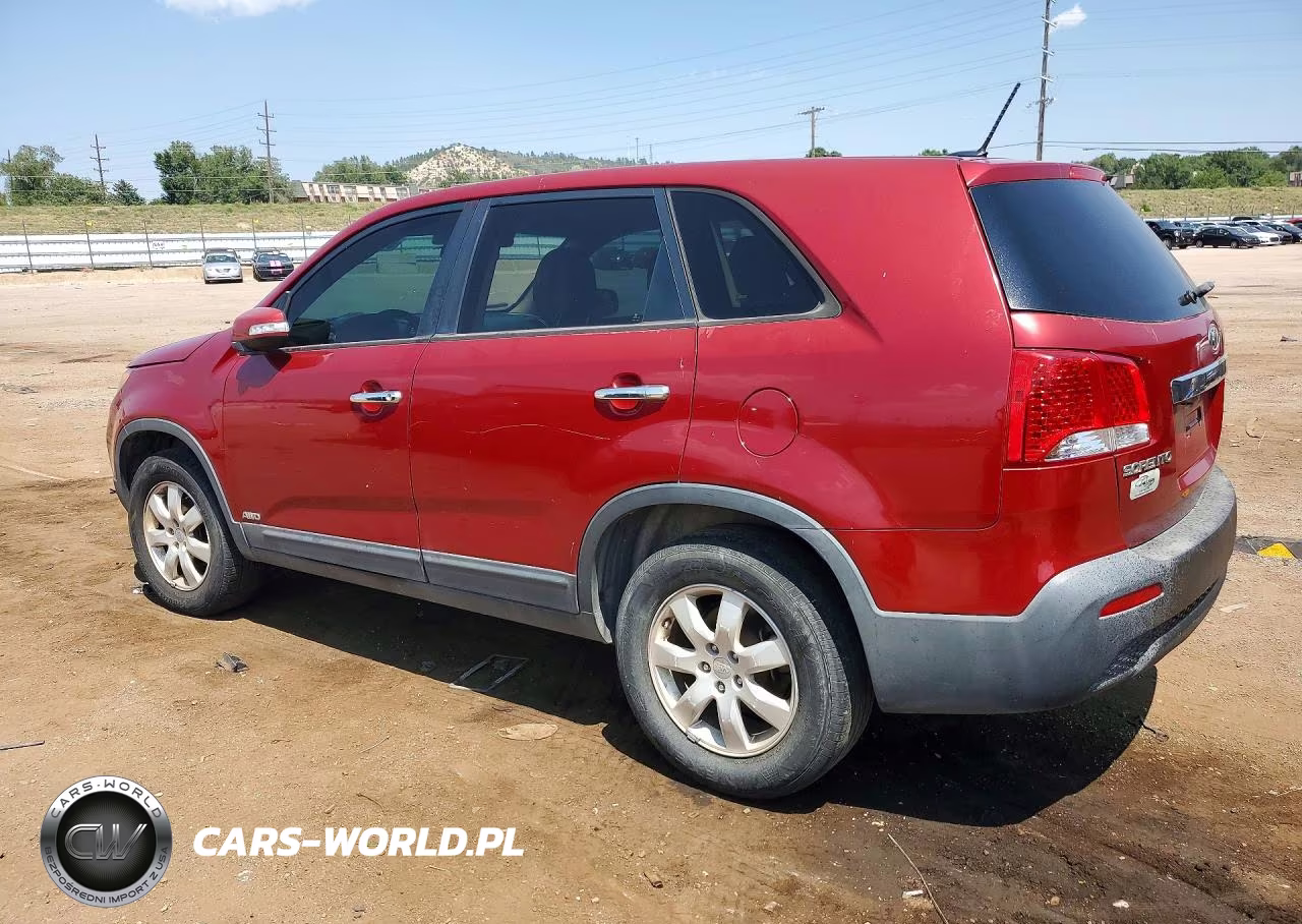 2011 Kia Sorento Lx VIN:5XYKTCA13BG074986 - 2