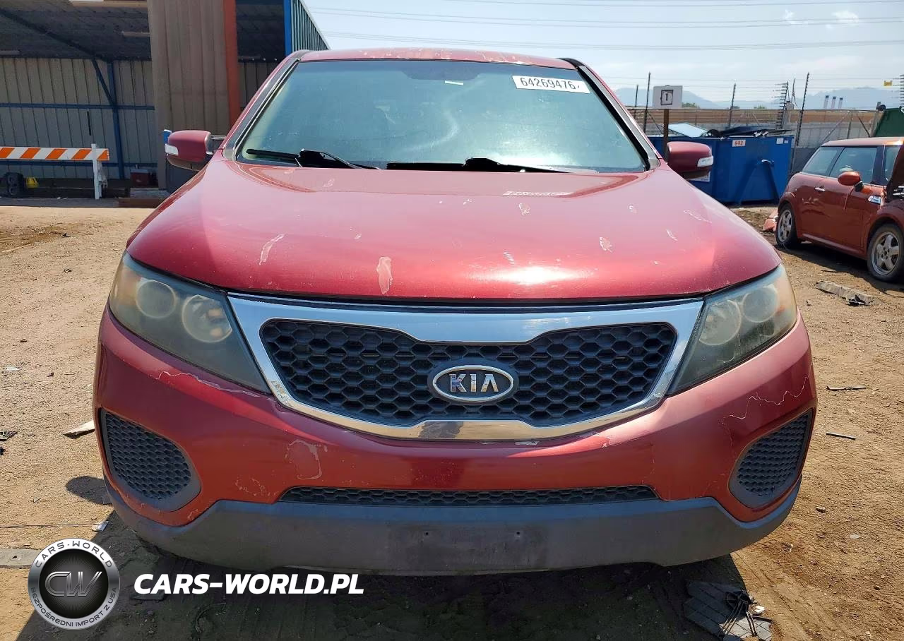 2011 Kia Sorento Lx VIN:5XYKTCA13BG074986 - 5