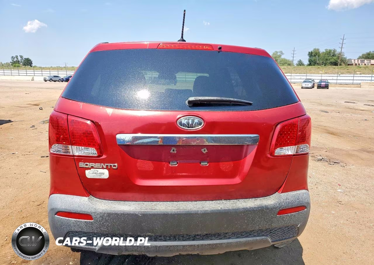 2011 Kia Sorento Lx VIN:5XYKTCA13BG074986 - 6