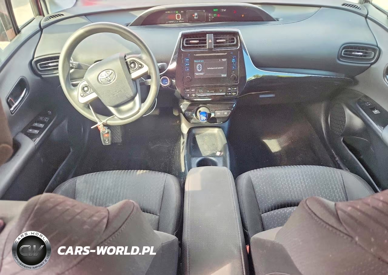 2016 Toyota Prius Two VIN:JTDKBRFU0G3501996 - 8
