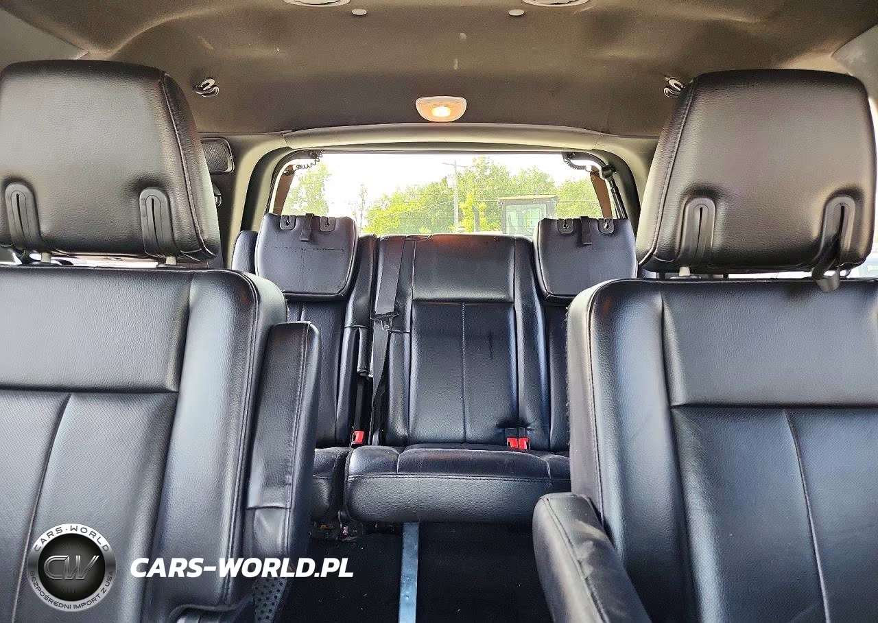 2016 Ford Expedition Xlt VIN:1FMJU1HT9GEF23734 - 10