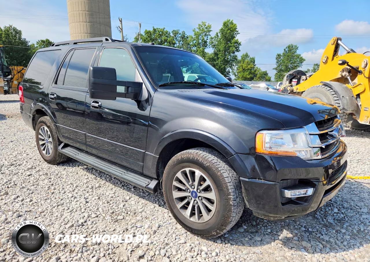 2016 Ford Expedition Xlt VIN:1FMJU1HT9GEF23734 - 4