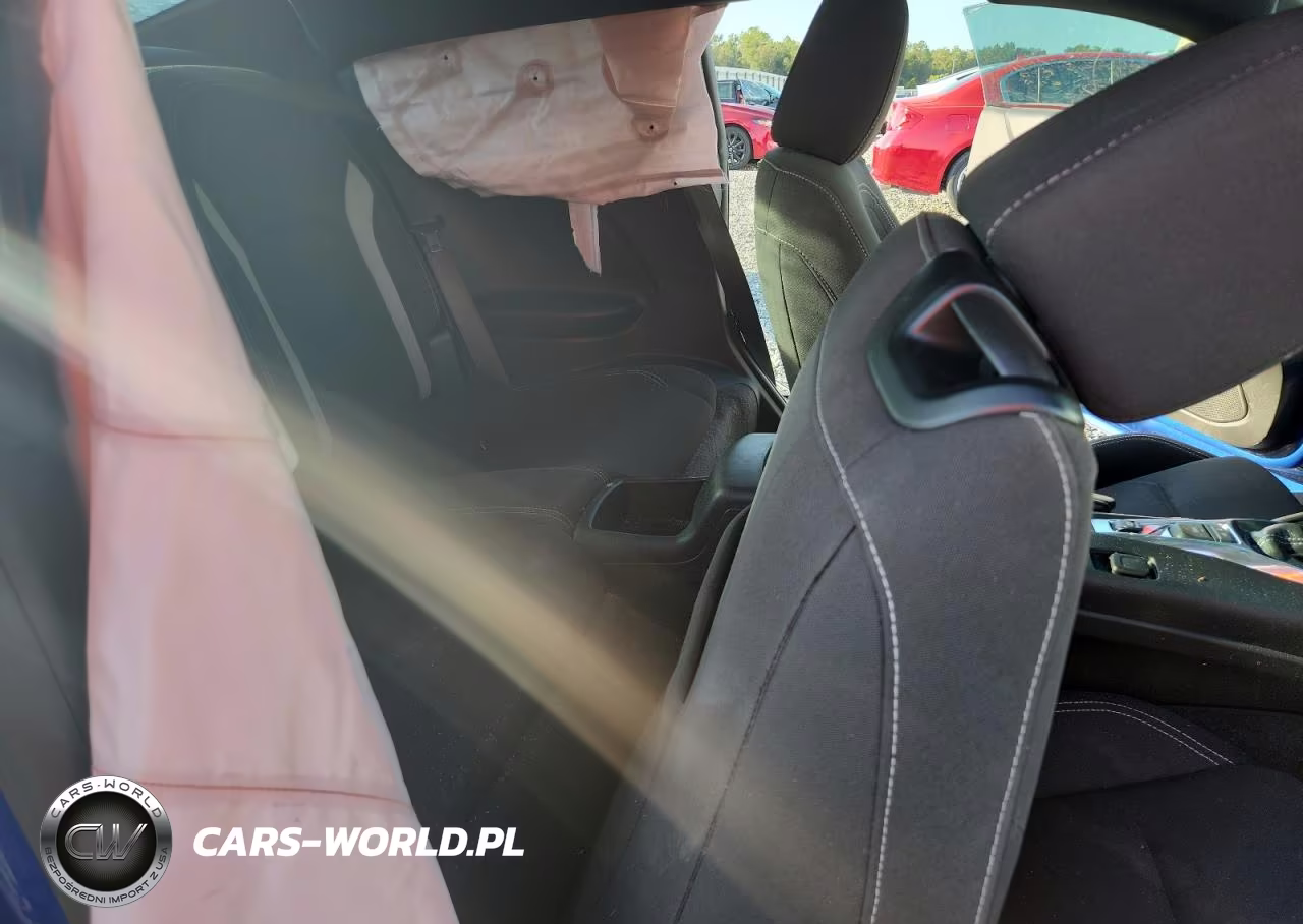 2019 Chevrolet Camaro Ls VIN:1G1FB1RX4K0142406 - 10
