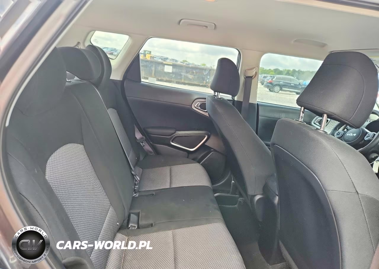 2022 Kia Soul Lx VIN:KNDJ23AU4N7810506 - 10
