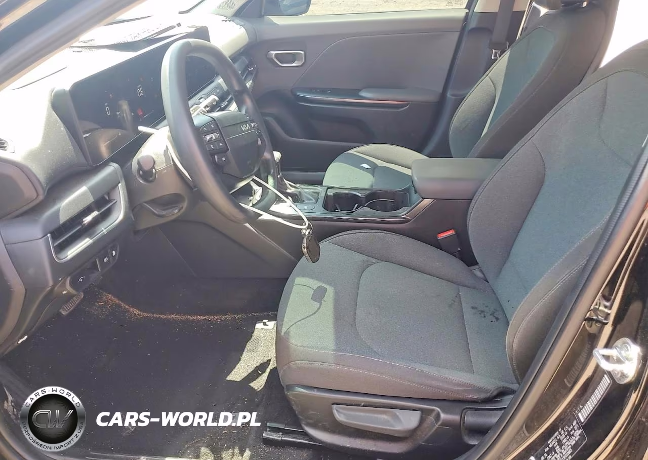 2025 Kia K4 Lxs VIN:3KPFT4DE1SE010965 - 7