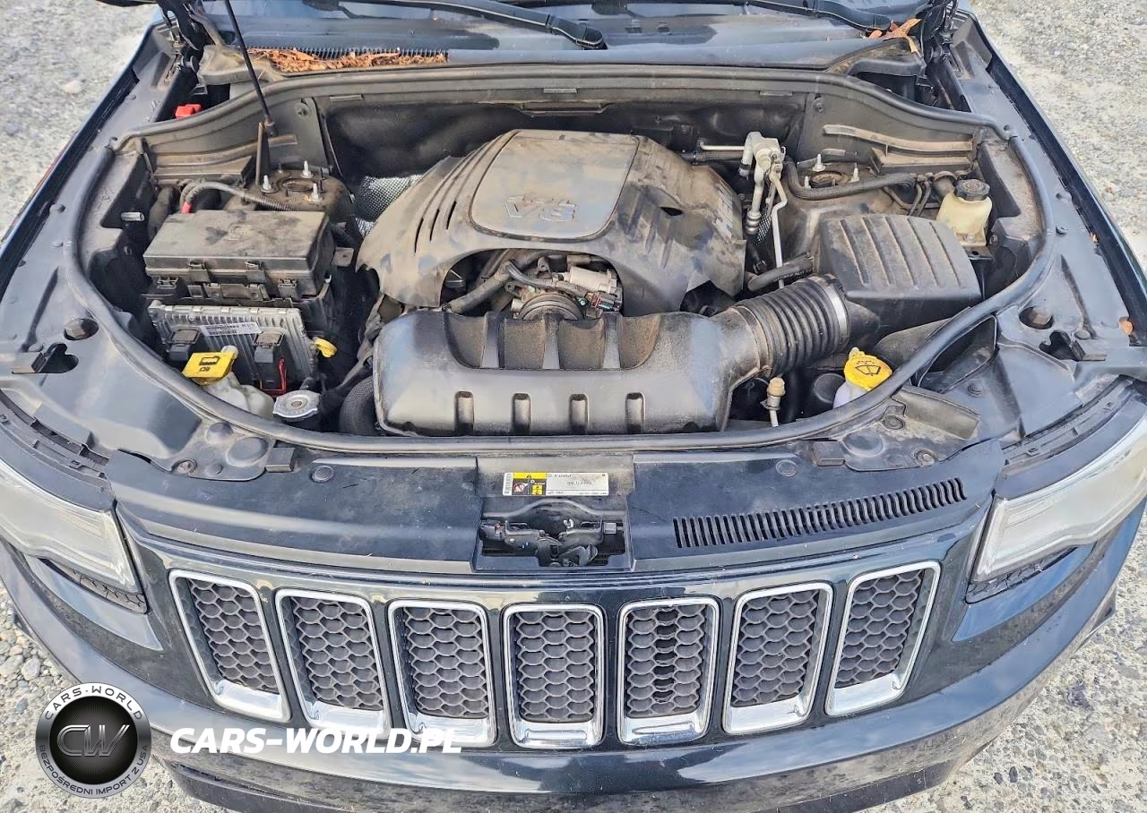2015 Jeep Grand Cherokee Overland VIN:1C4RJECTXFC769734 - 12