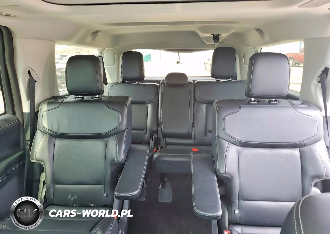 2025 Ford Expedition Max Platinum VIN:1FMJK1M84SEA56433 - 10