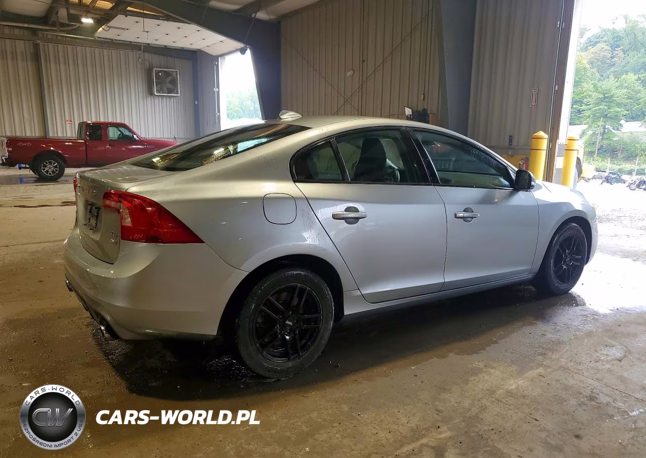 2017 Volvo S60 Dynamic VIN:YV140MTL0H2421239 - 3