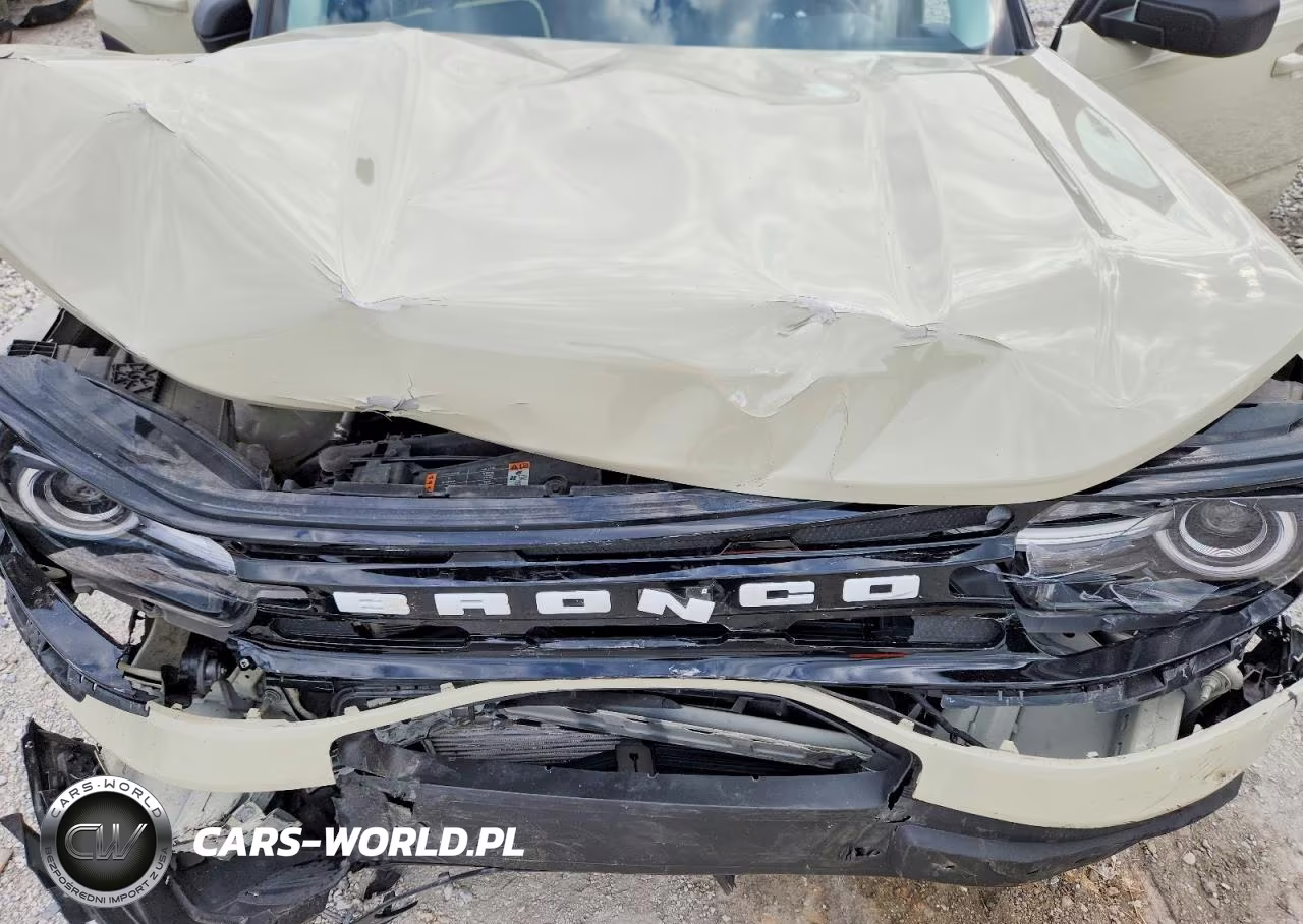 2024 Ford Bronco Sport Outer Banks VIN:3FMCR9C61RRE31043 - 12