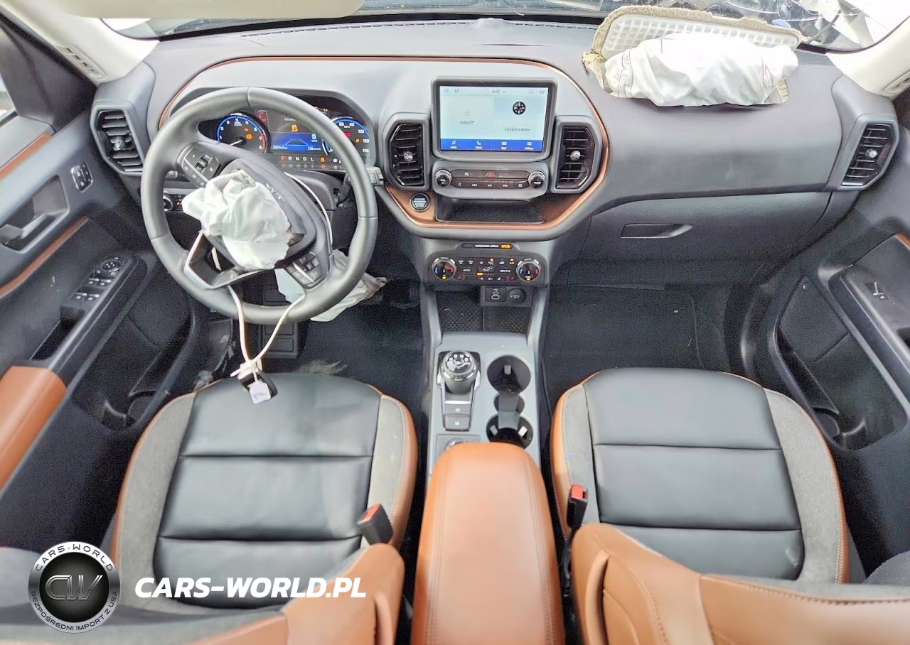 2024 Ford Bronco Sport Outer Banks VIN:3FMCR9C61RRE31043 - 8