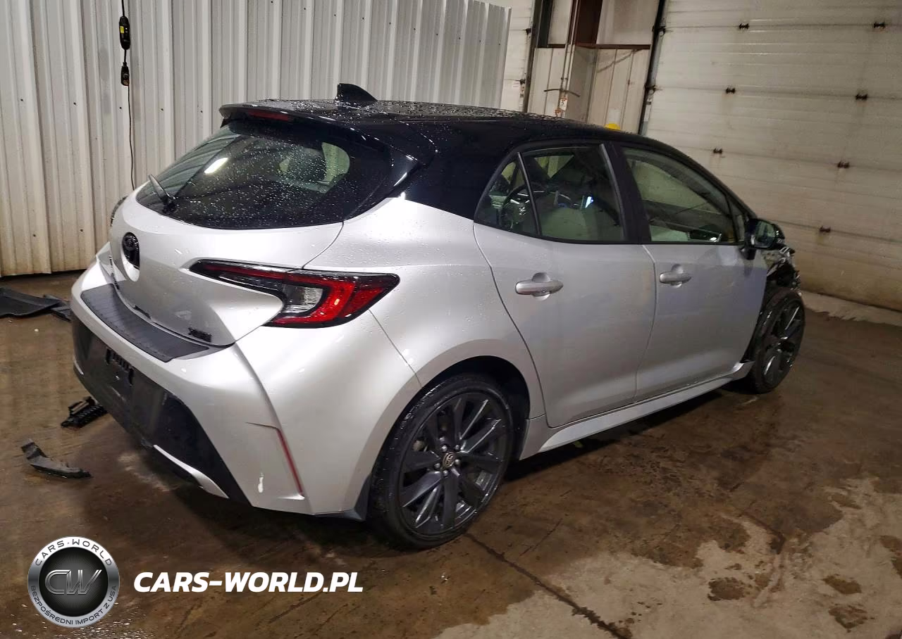 2023 Toyota Corolla Xse VIN:JTNC4MBE0P3210314 - 3