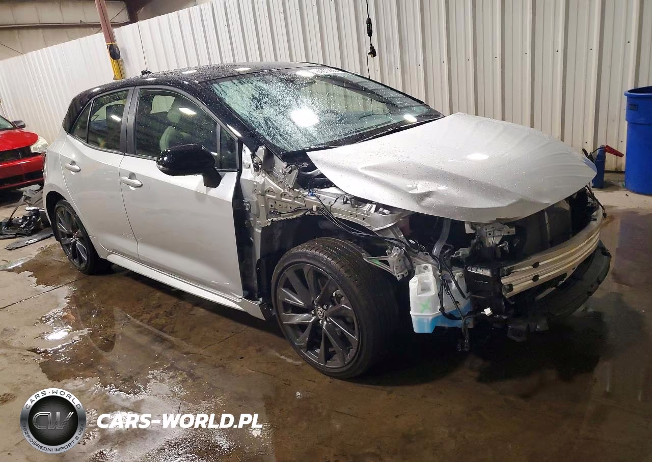 2023 Toyota Corolla Xse VIN:JTNC4MBE0P3210314 - 4