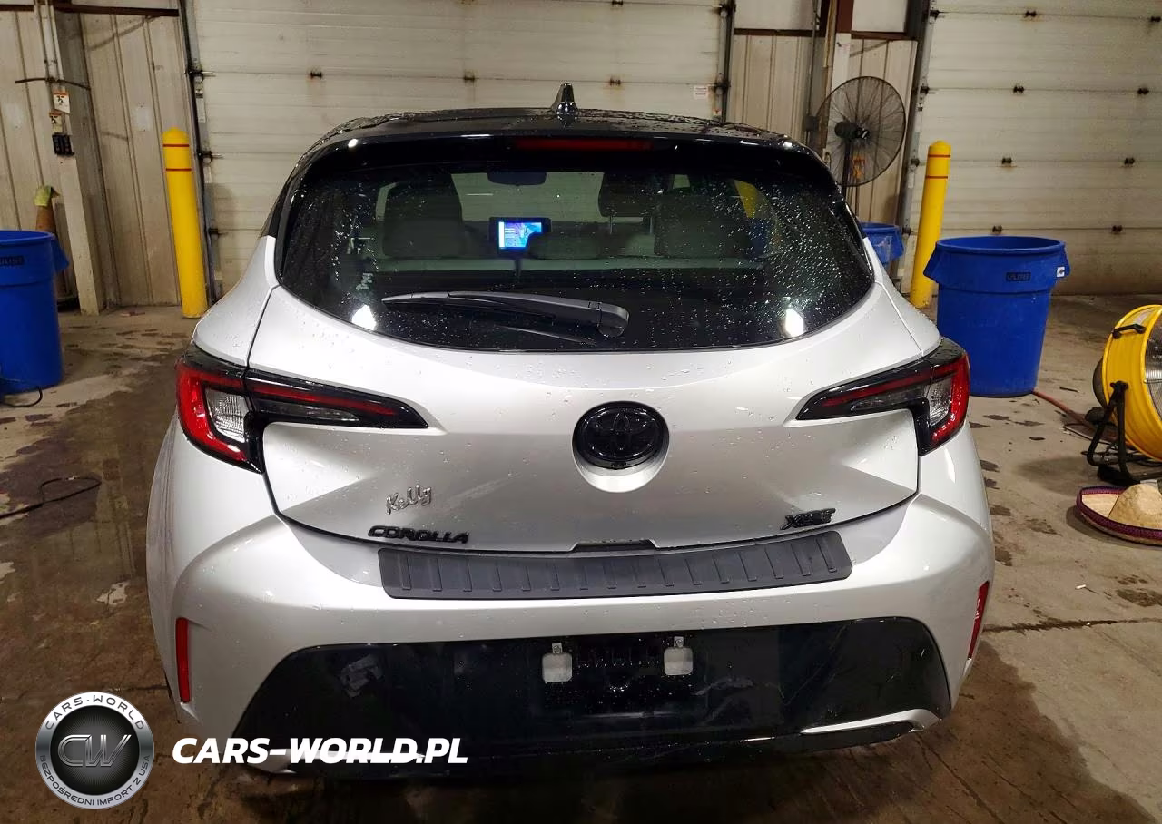 2023 Toyota Corolla Xse VIN:JTNC4MBE0P3210314 - 6