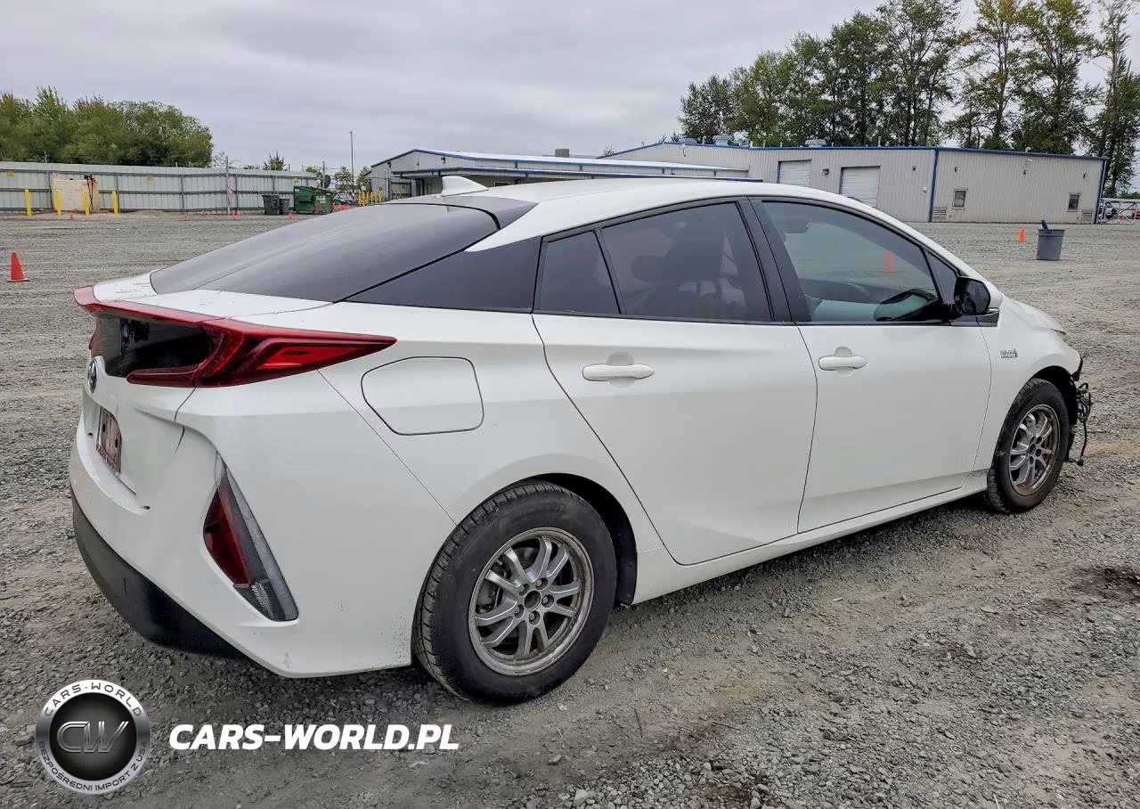 2017 Toyota Prius Prime Premium VIN:JTDKARFP4H3008255 - 3