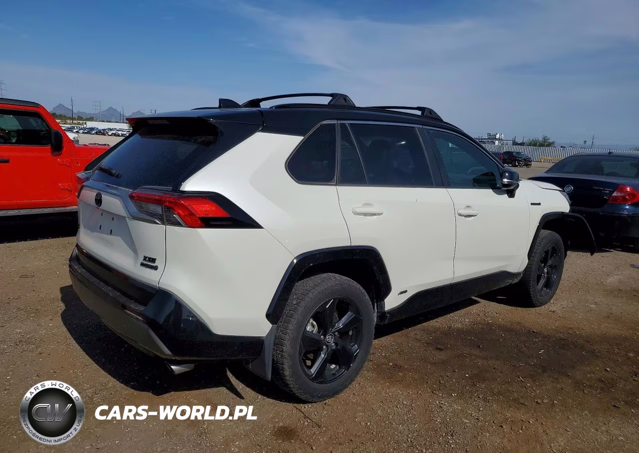 2020 Toyota Rav4 Xse VIN:2T3EWRFV8LW047501 - 3