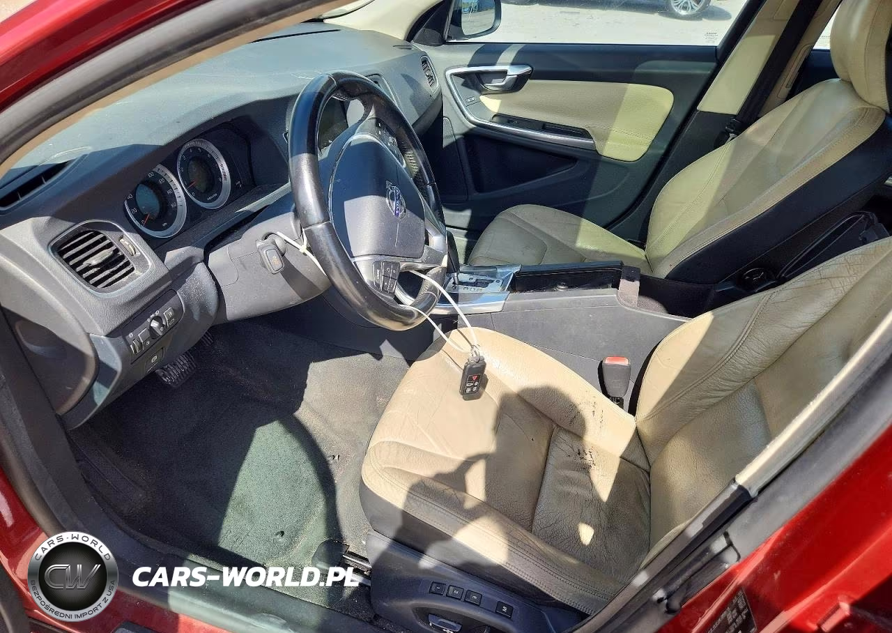 2012 Volvo S60 T5 VIN:YV1622FS9C2020730 - 7