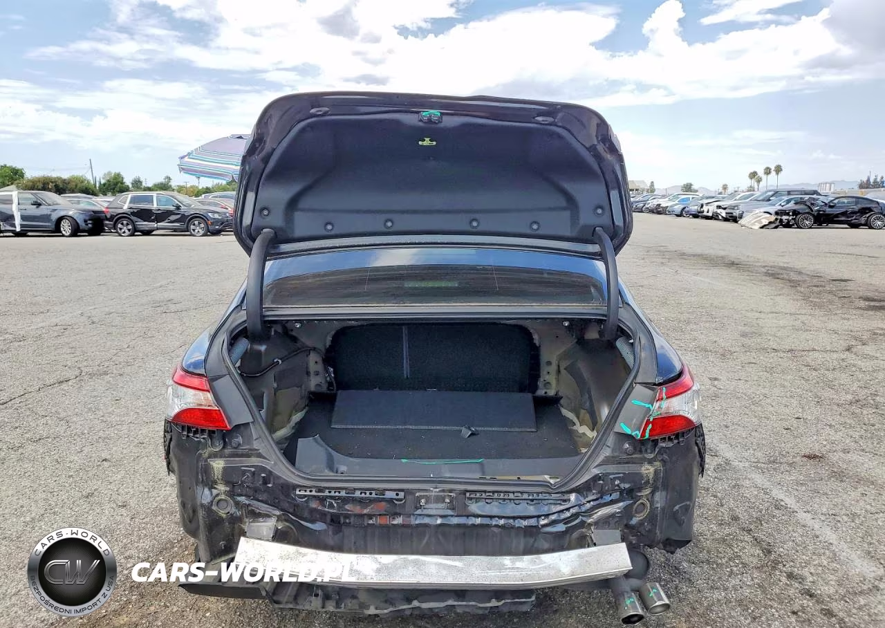 2018 Toyota Camry Se VIN:4T1B11HK4JU103669 - 6