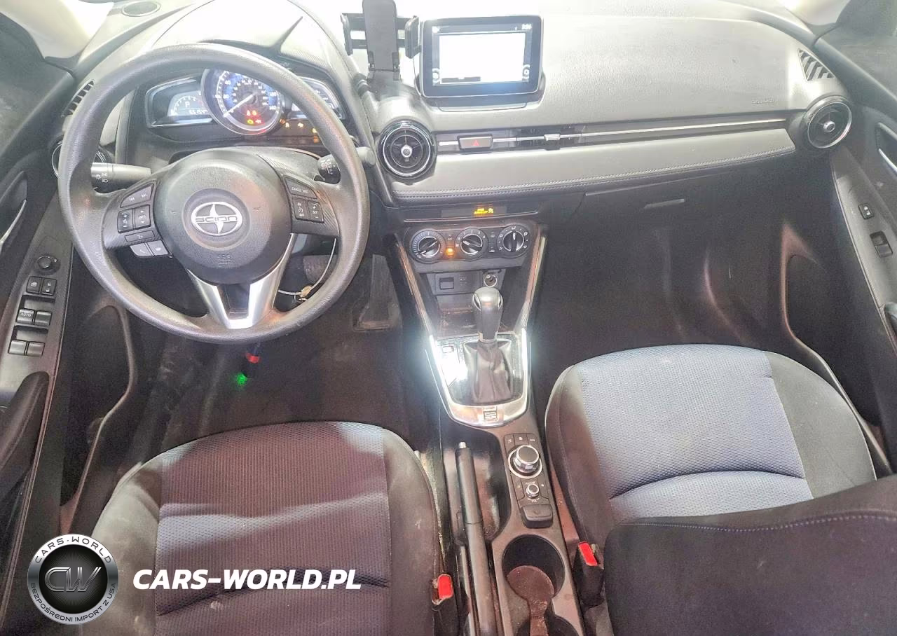 2016 Scion Ia Base VIN:3MYDLBZV8GY135991 - 8