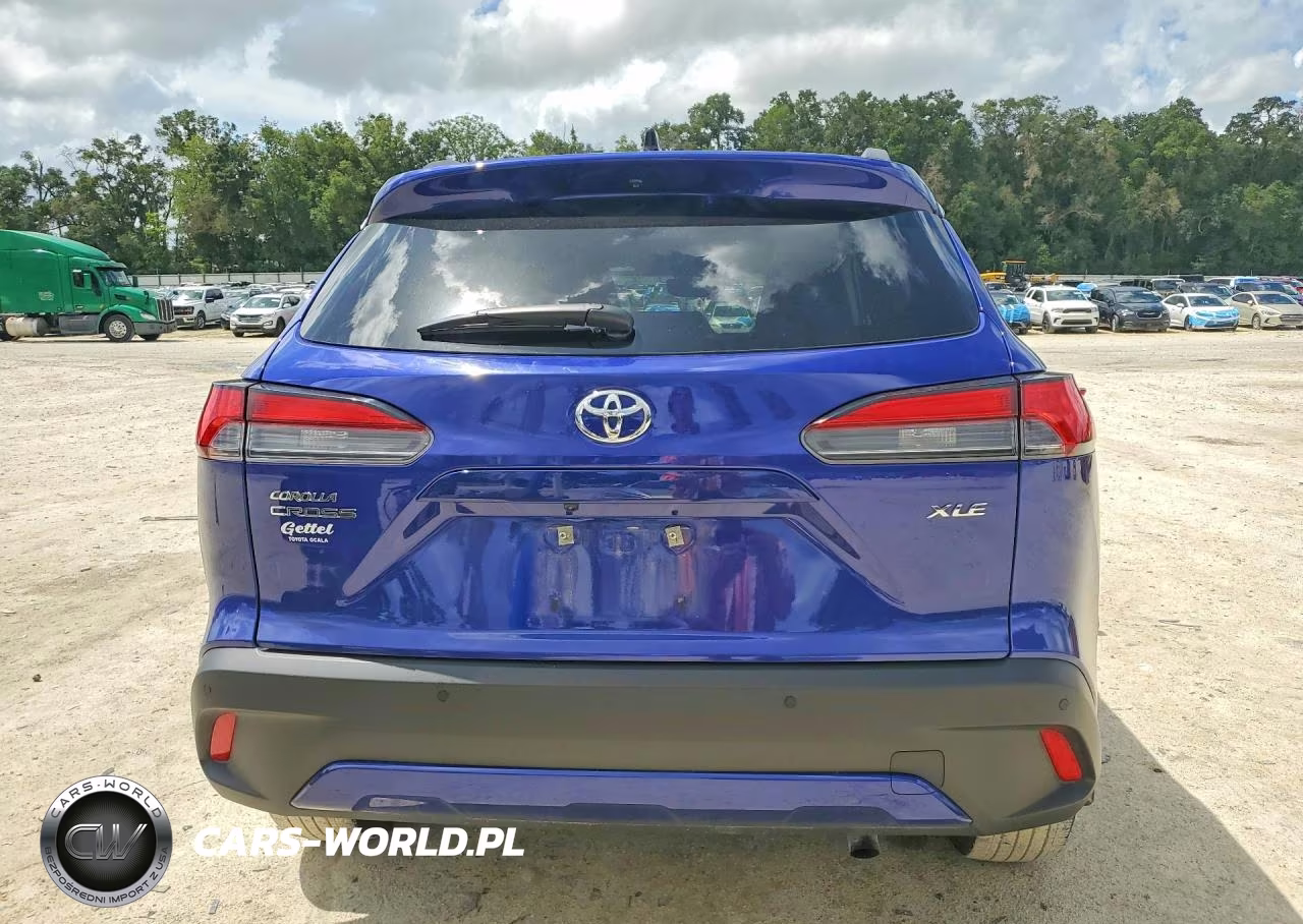 2025 Toyota Corolla Cross Xle VIN:7MUDAAAGXSV144211 - 6