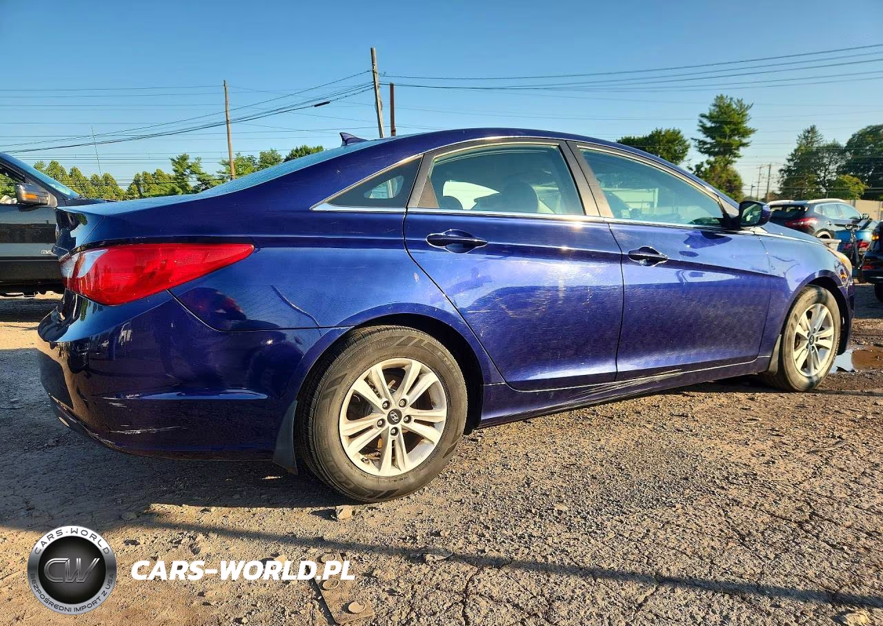 2013 Hyundai Sonata Gls VIN:5NPEB4AC4DH658302 - 3