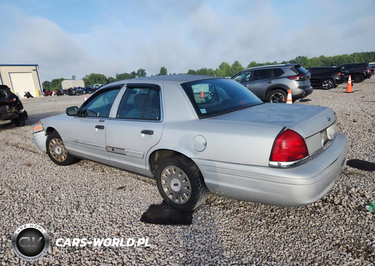 2007 Ford Crown Victoria VIN:2FAFP73V07X156899 - 2