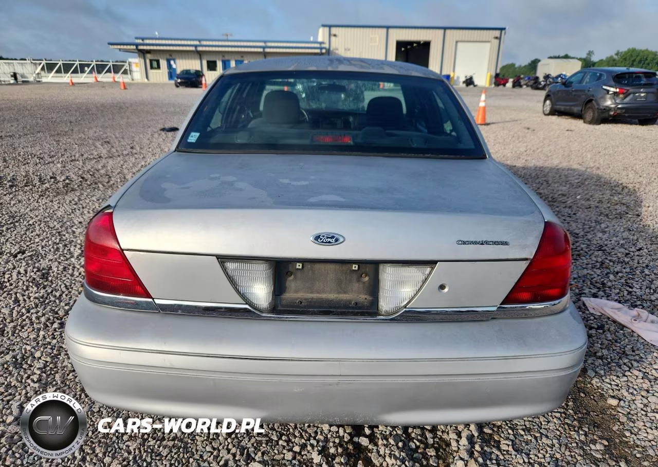 2007 Ford Crown Victoria VIN:2FAFP73V07X156899 - 6