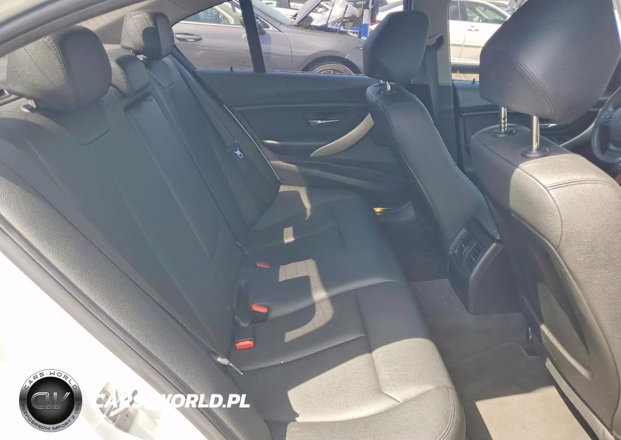 2018 BMW 320 I VIN:WBA8A9C50JAH14105 - 10