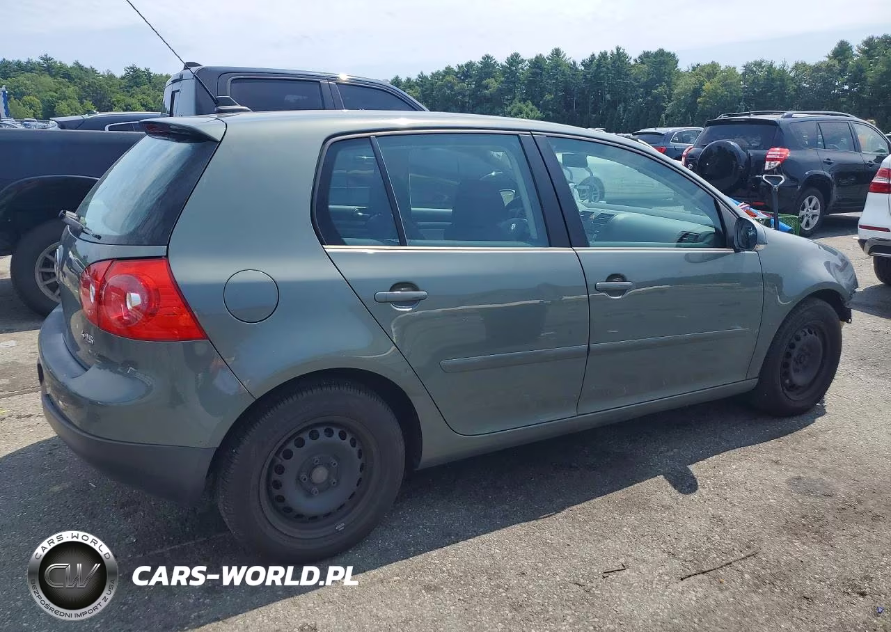 2008 Volkswagen Rabbit VIN:WVWDA71KX8W113146 - 3
