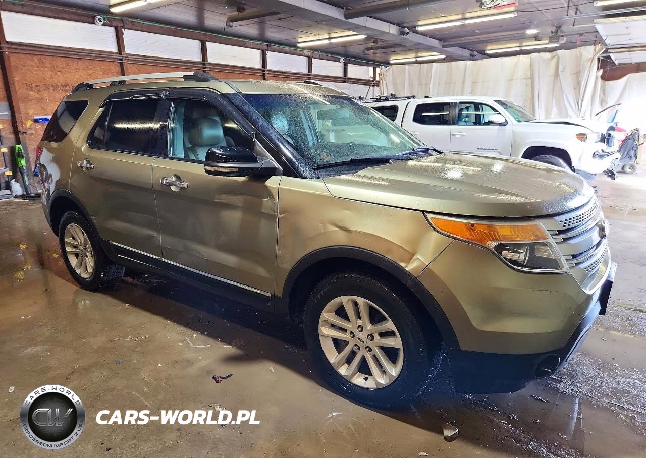 2012 Ford Explorer Xlt VIN:1FMHK8D89CGB03680 - 4