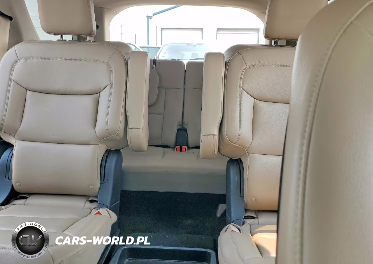 2020 Ford Explorer Xlt VIN:1FMSK8DH1LGD18069 - 10