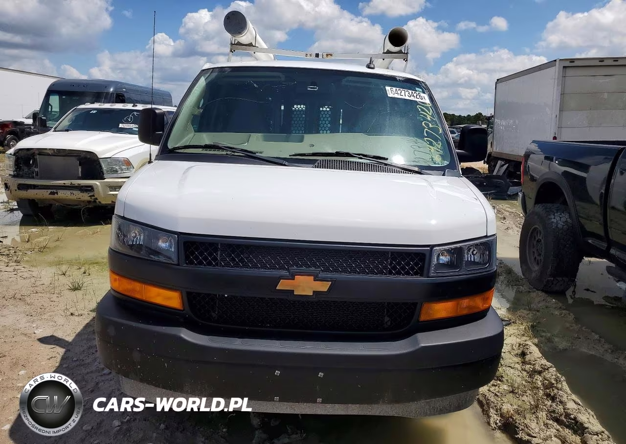 2022 Chevrolet Express G2500 VIN:1GCWGAFP8N1282793 - 5