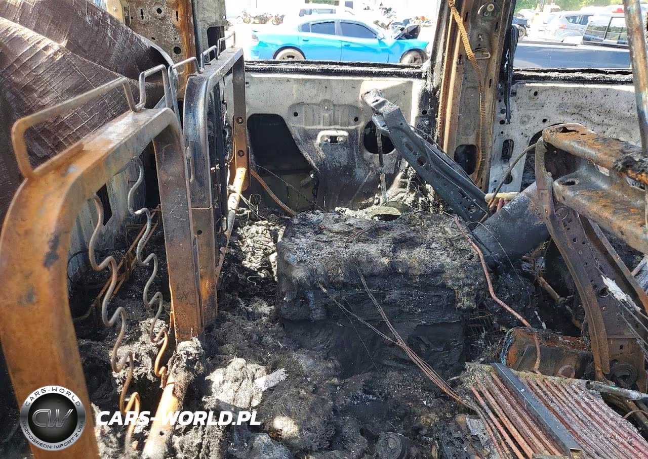 2023 Chevrolet Silverado K2500 Heavy Duty Lt VIN:1GC1YNE76PF207497 - 10