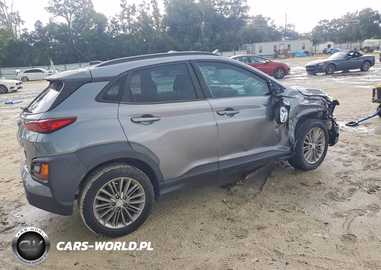 2018 Hyundai Kona Sel VIN:KM8K62AA4JU075994 - 3