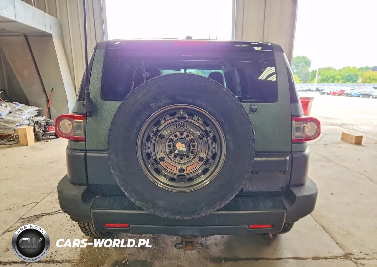 2012 Toyota Fj Cruiser Base VIN:JTEBU4BF5CK128602 - 6