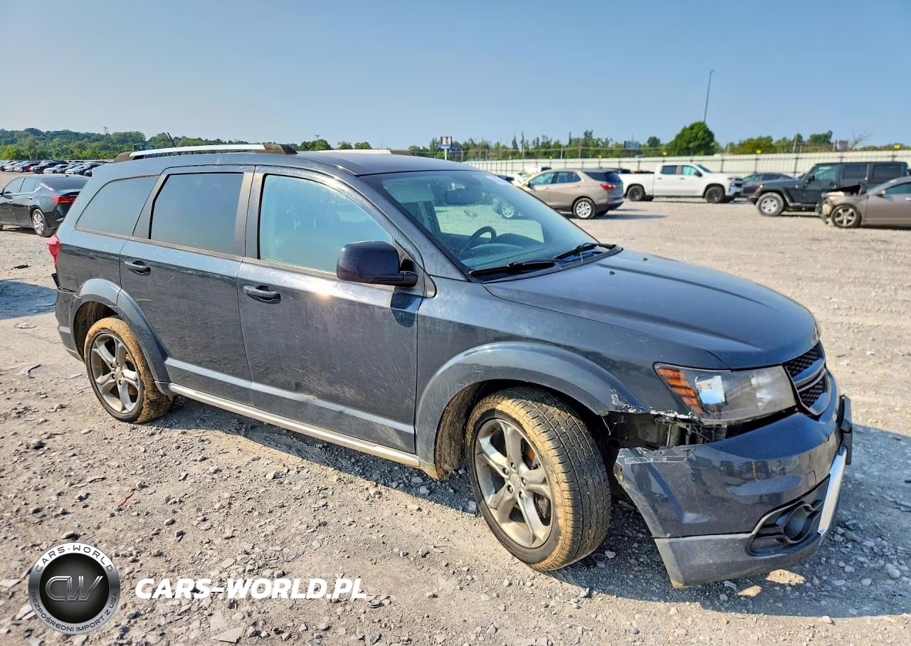 2017 Dodge Journey Crossroad VIN:3C4PDCGG9HT648278 - 4
