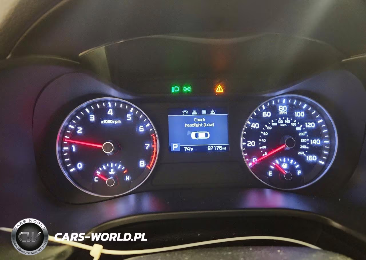 2019 Kia Forte Lxs VIN:3KPF24ADXKE043736 - 9