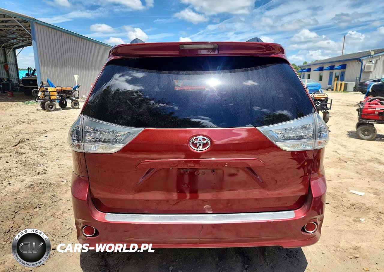 2015 Toyota Sienna Sport VIN:5TDXK3DCXFS661555 - 6