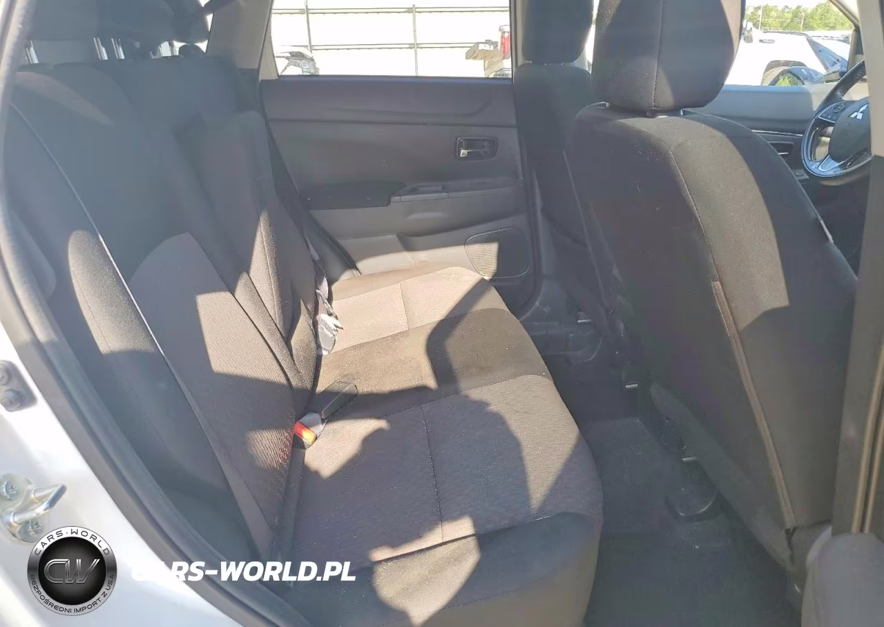2019 Mitsubishi Outlander Sport Es VIN:JA4AR3AU3KU020410 - 11