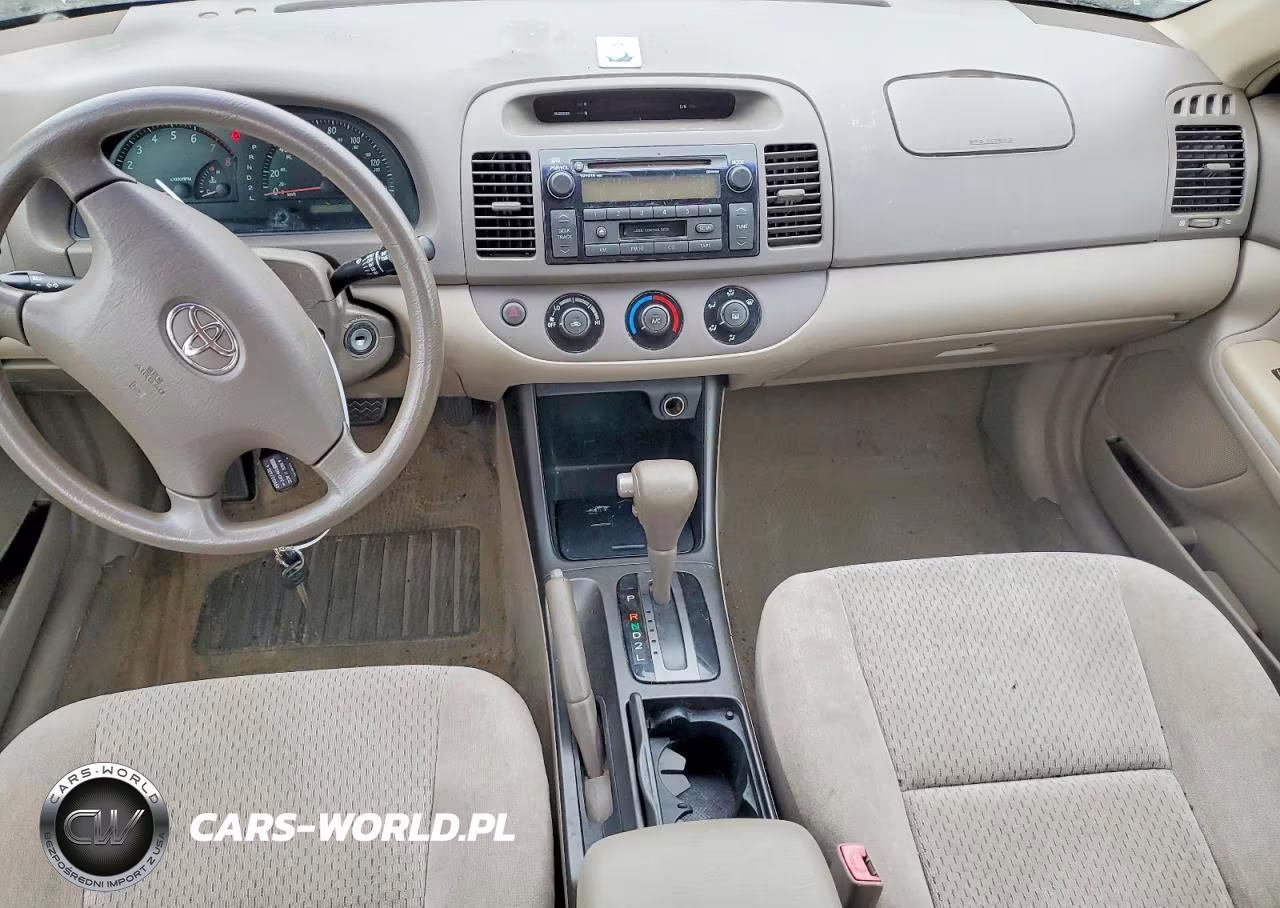2003 Toyota Camry Le VIN:4T1BE32K93U727298 - 8