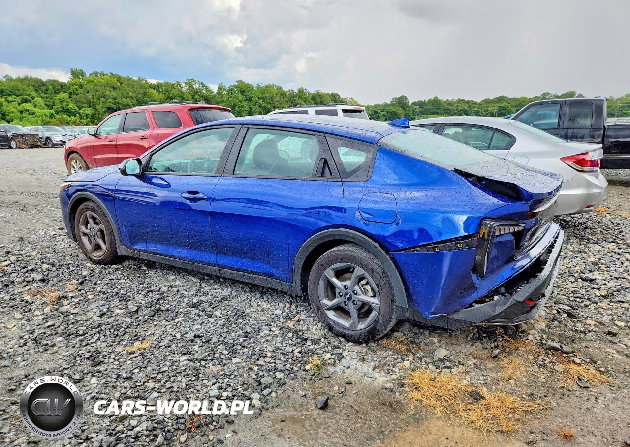 2025 Kia K4 Lxs VIN:3KPFT4DE8SE161205 - 2