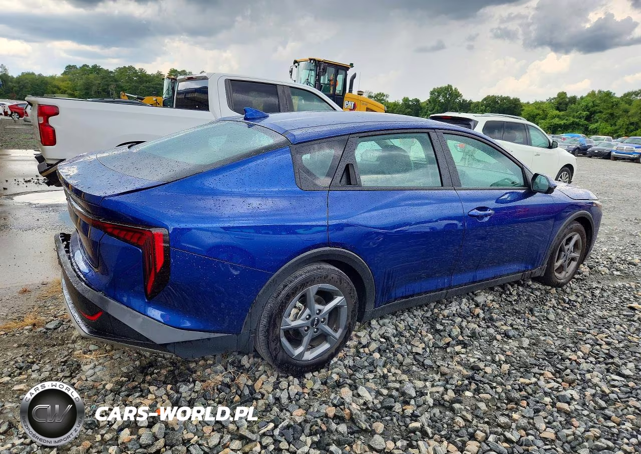2025 Kia K4 Lxs VIN:3KPFT4DE8SE161205 - 3