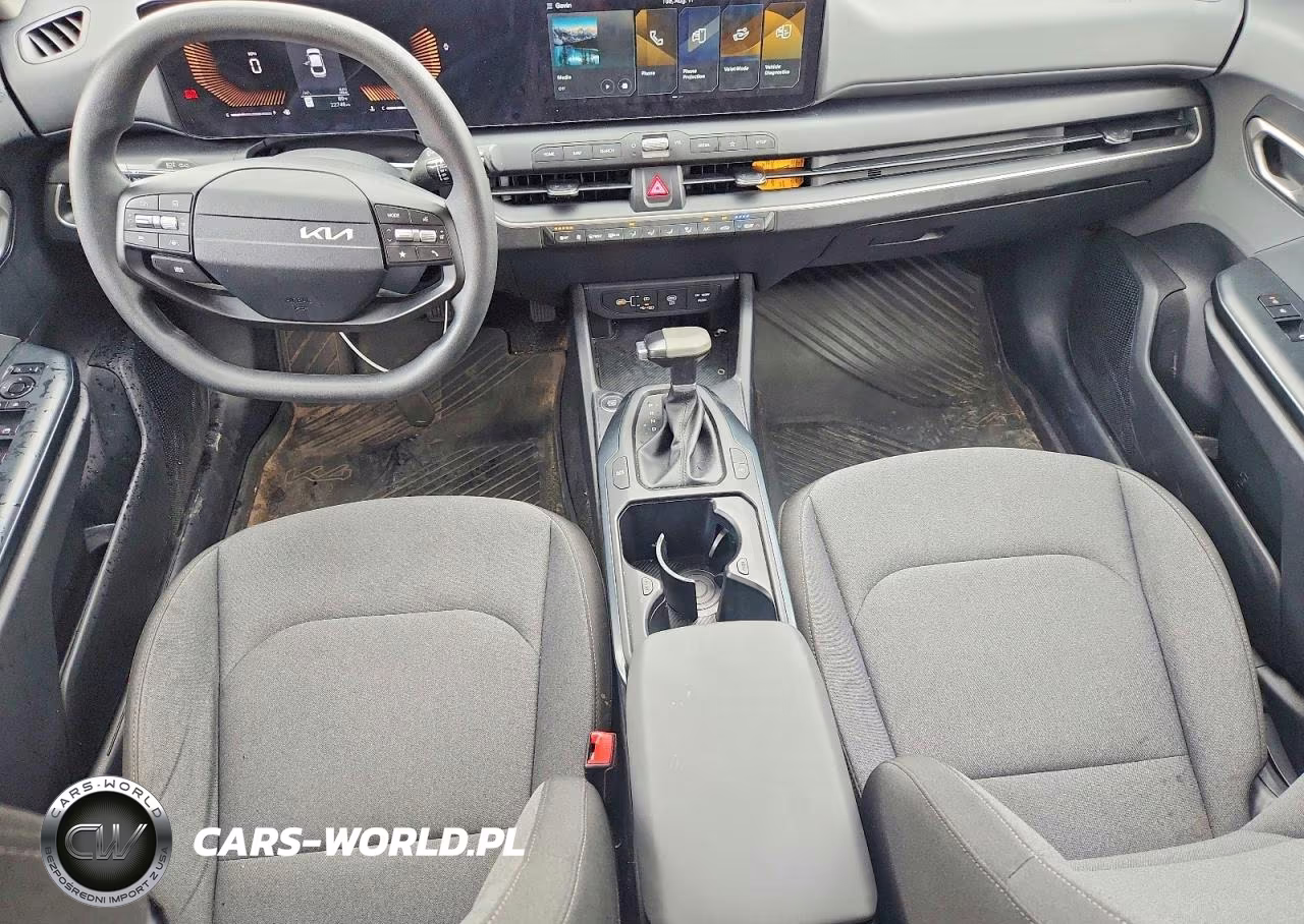 2025 Kia K4 Lxs VIN:3KPFT4DE8SE161205 - 8
