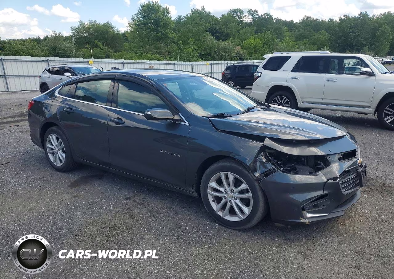 2018 Chevrolet Malibu Lt VIN:1G1ZD5ST2JF132037 - 4