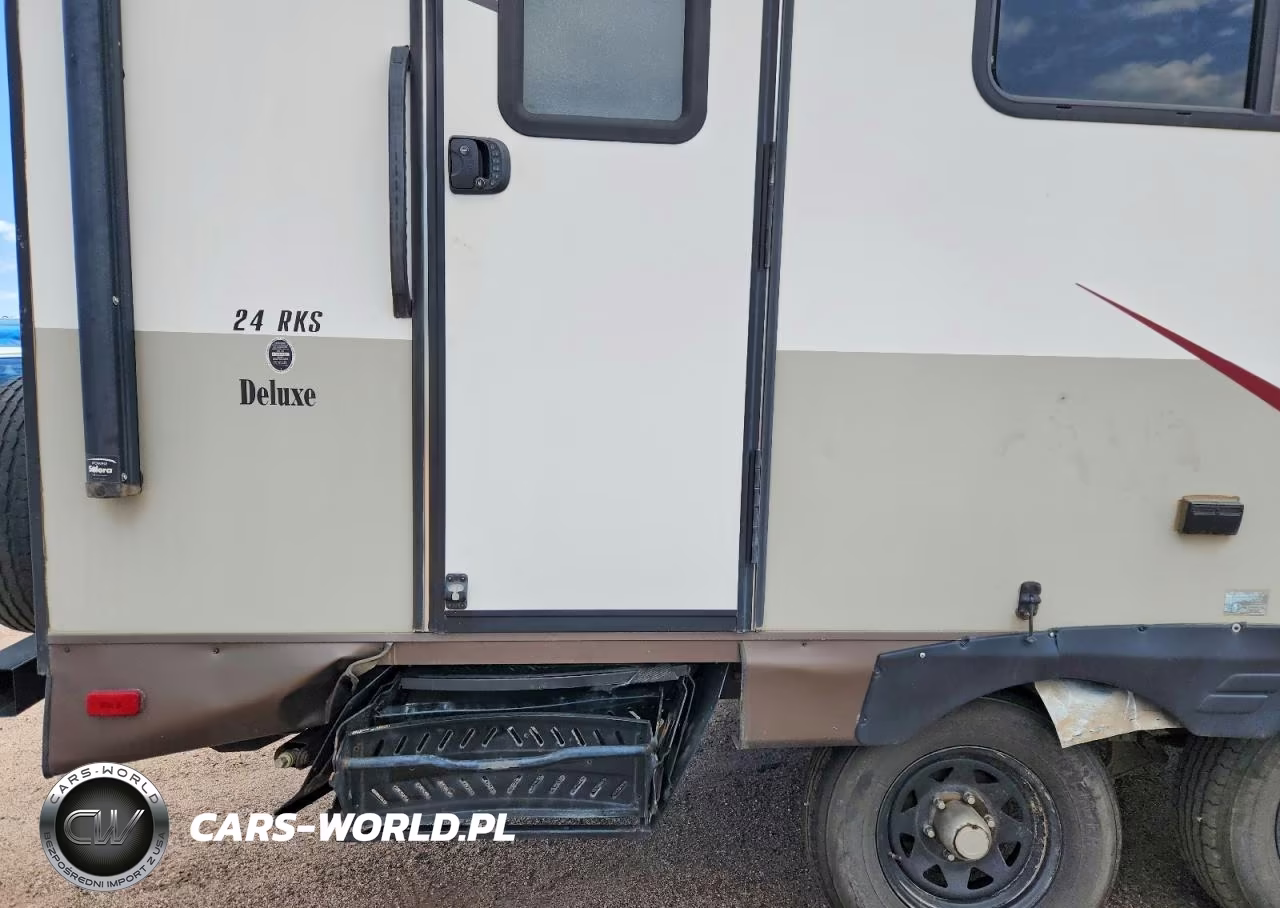 2017 Starcraft Ar-One Maxx Camper VIN:1SACS0BM8H27A5111 - 6
