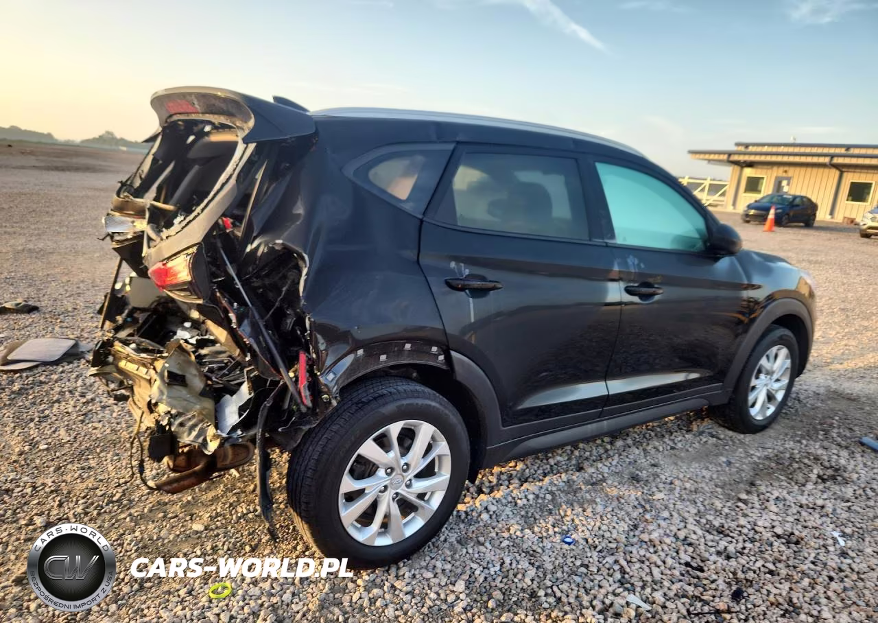 2019 Hyundai Tucson Value VIN:KM8J3CA47KU893550 - 3