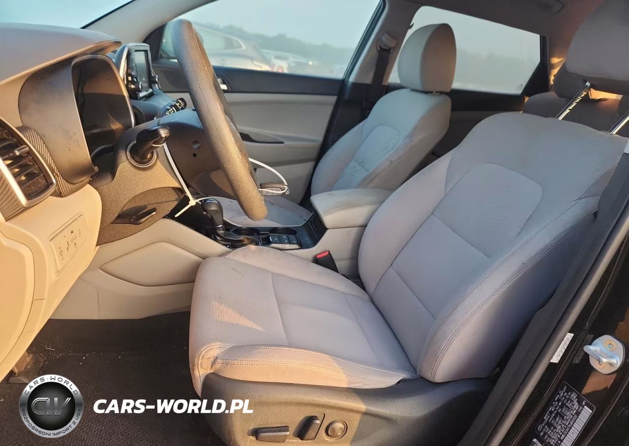 2019 Hyundai Tucson Value VIN:KM8J3CA47KU893550 - 7