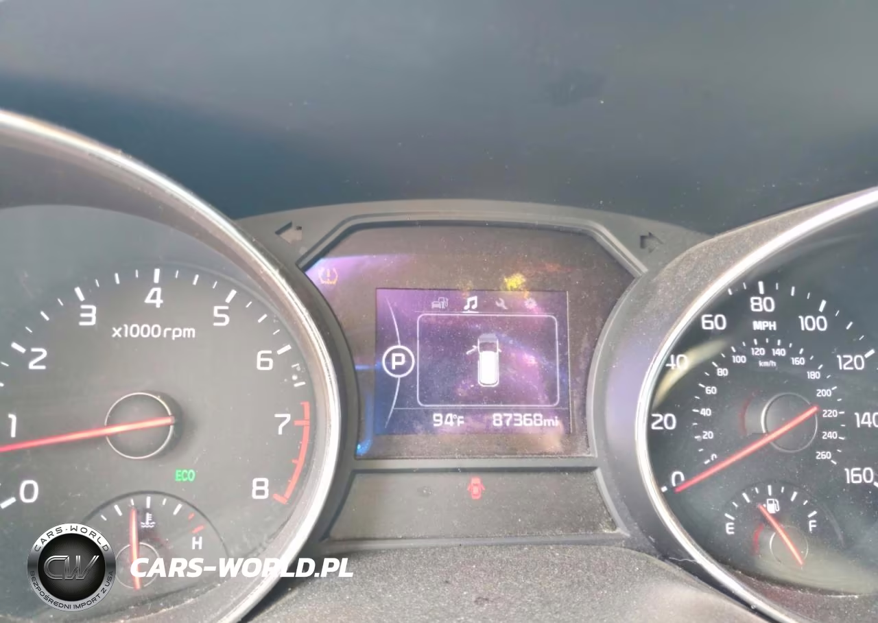 2018 Kia Sedona Lx VIN:KNDMB5C19J6401882 - 9
