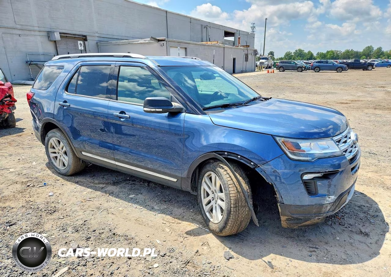 2019 Ford Explorer Xlt VIN:1FM5K8D8XKGB37421 - 4