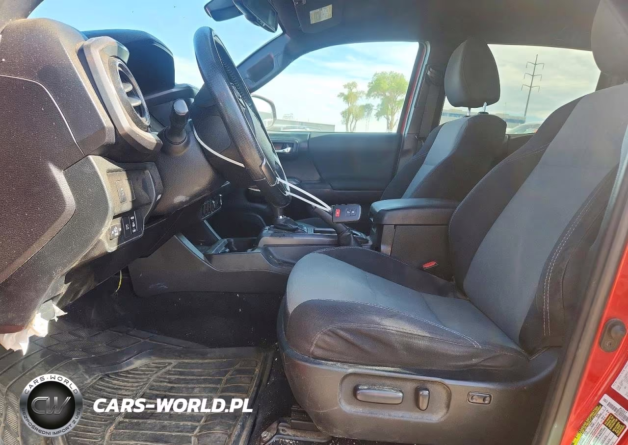 2021 Toyota Tacoma Trd Off-Road VIN:5TFCZ5AN7MX259124 - 7